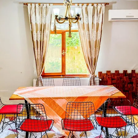 Villa Peaceful With Private Pool And Bbq In *