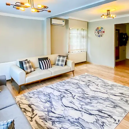 Villa Peaceful With Private Pool And Bbq In