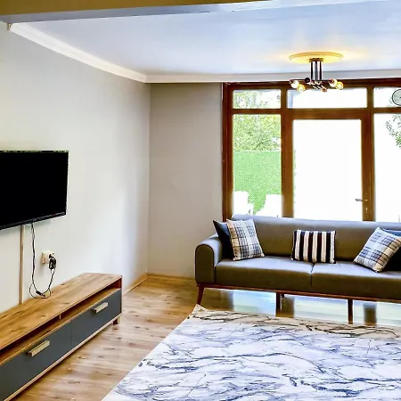 Villa Peaceful With Private Pool And Bbq In *